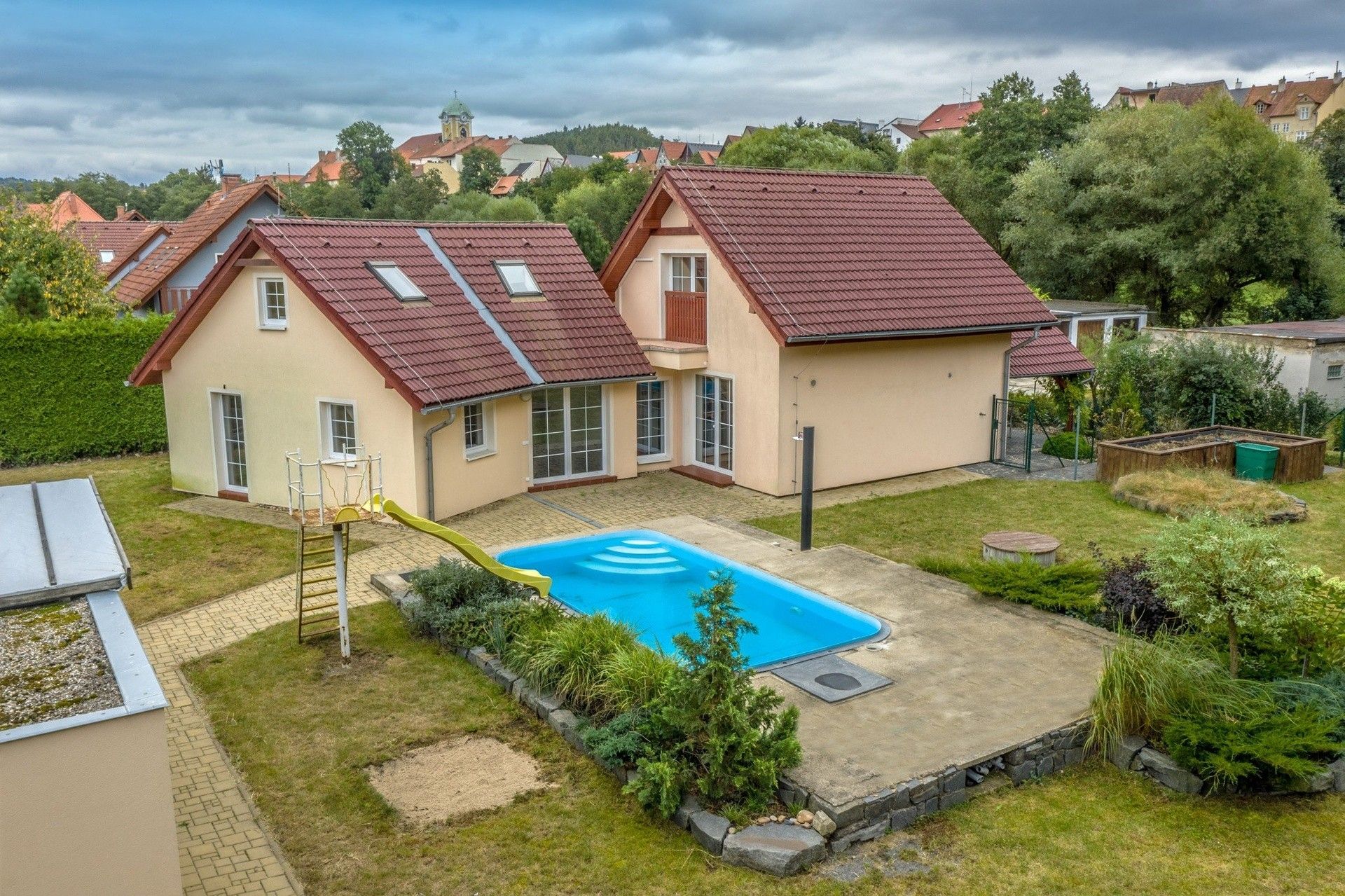 Prodej rodinný dům - Vilová čtvrť, Úštěk, 150 m²