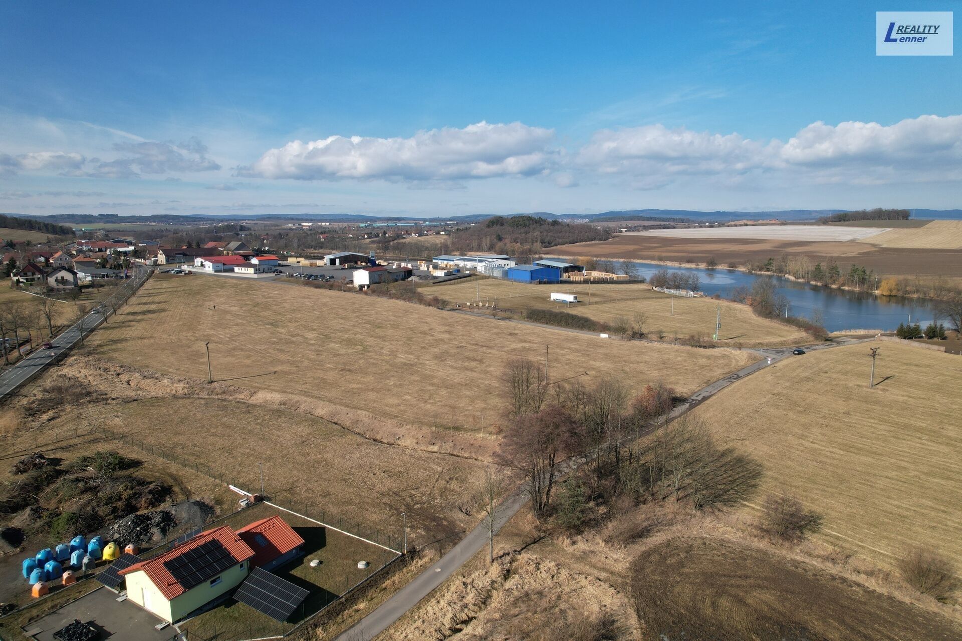 Prodej komerční pozemek - Drásov, 4 m²