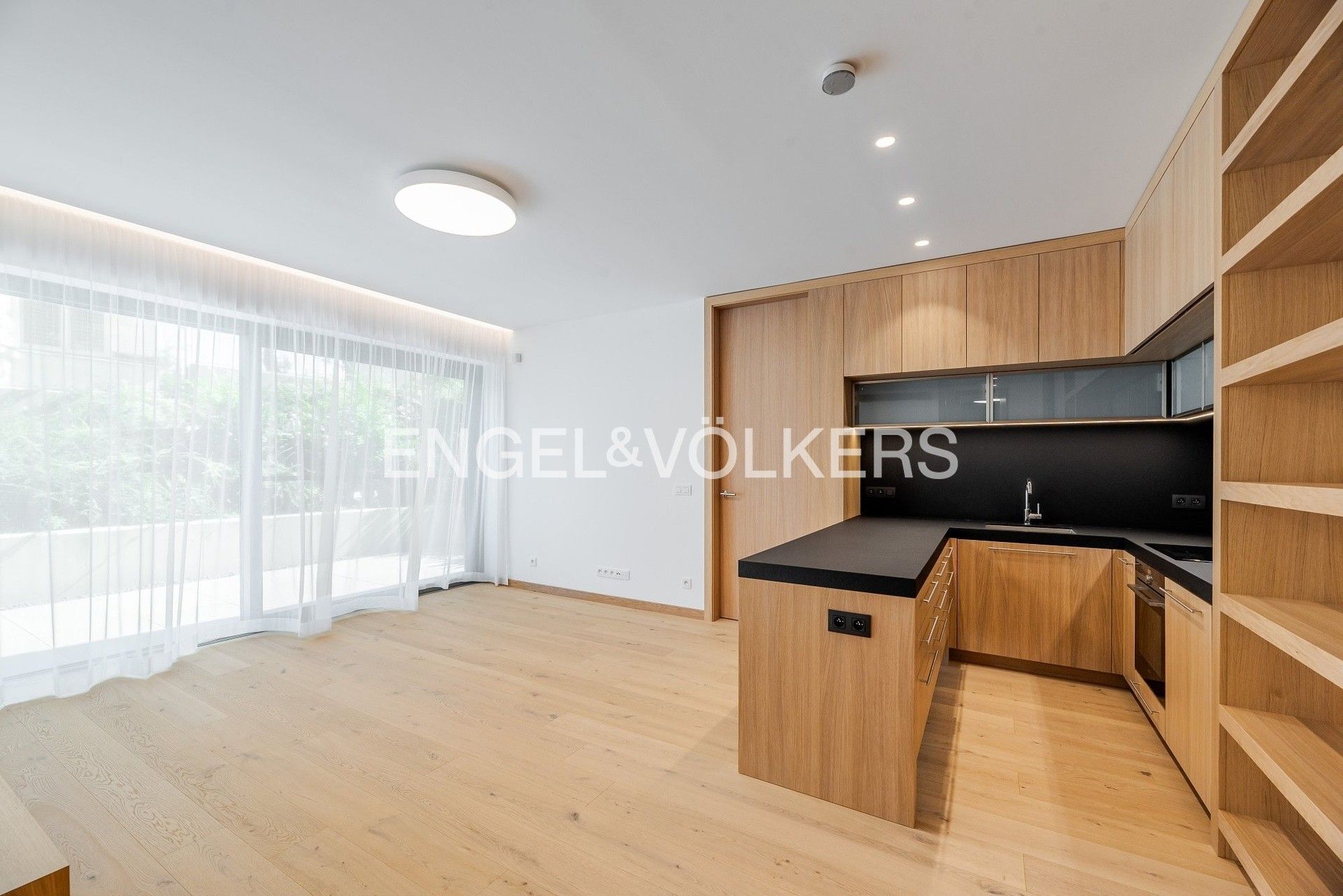 3+kk, Valčíkova, Praha, 69 m²