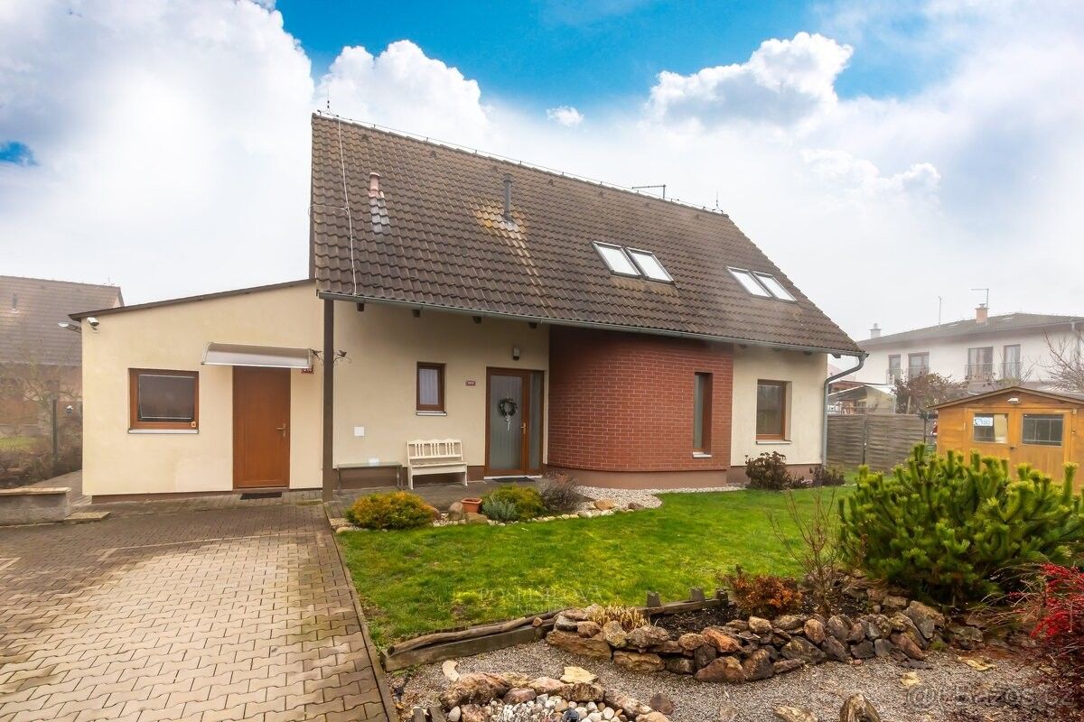 Rodinné domy, Nučice, 252 16