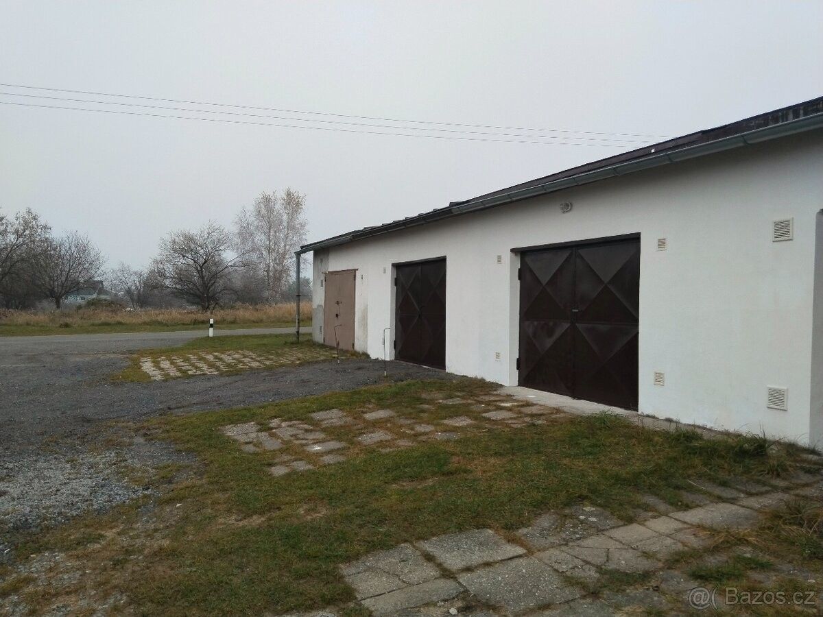 Garáže, Mladá Boleslav, 293 01