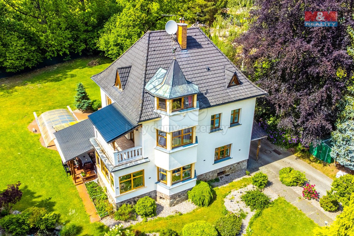 Prodej rodinný dům - Smetanova, Nový Bor, 250 m²