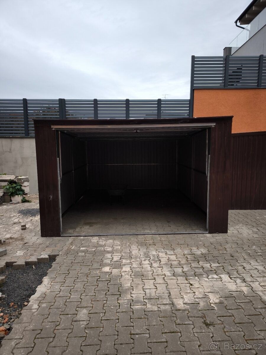 Garáže, Olomouc, 779 00