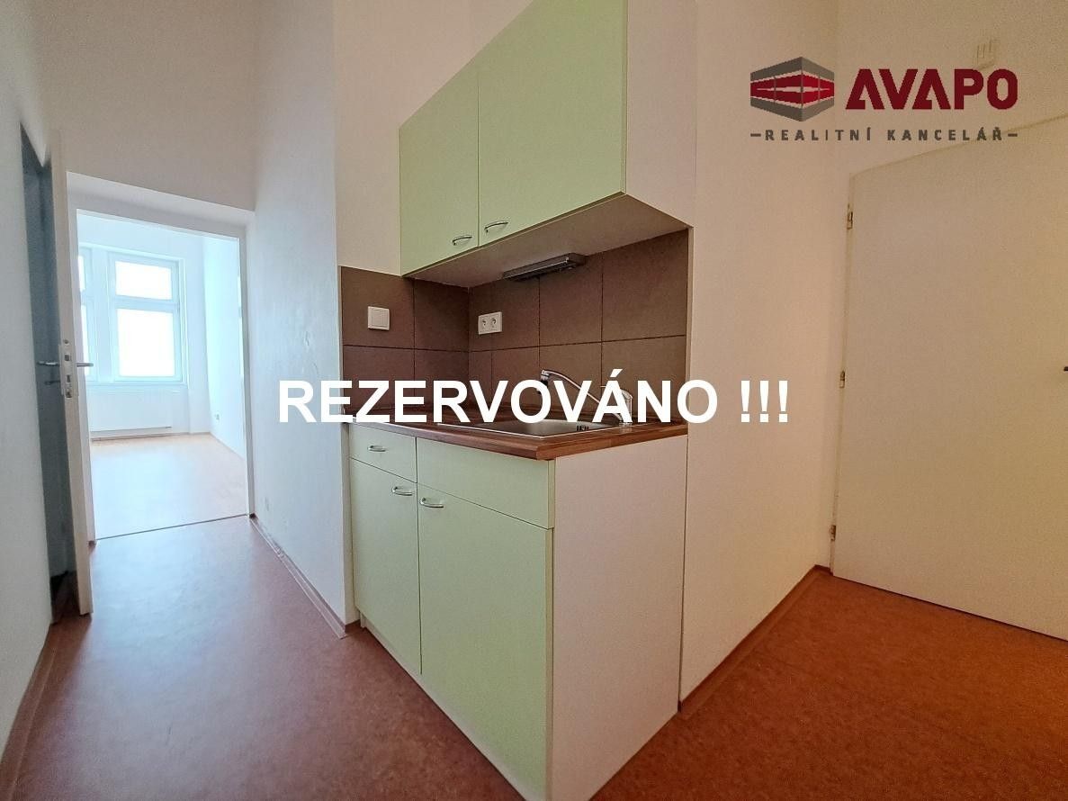 Pronájem byt 1+kk - Na Valech, Opava, 30 m²