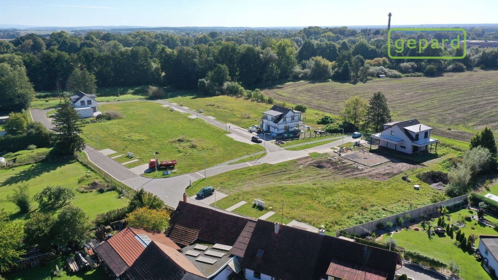 Pozemky pro bydlení, Lochenice, 697 m²