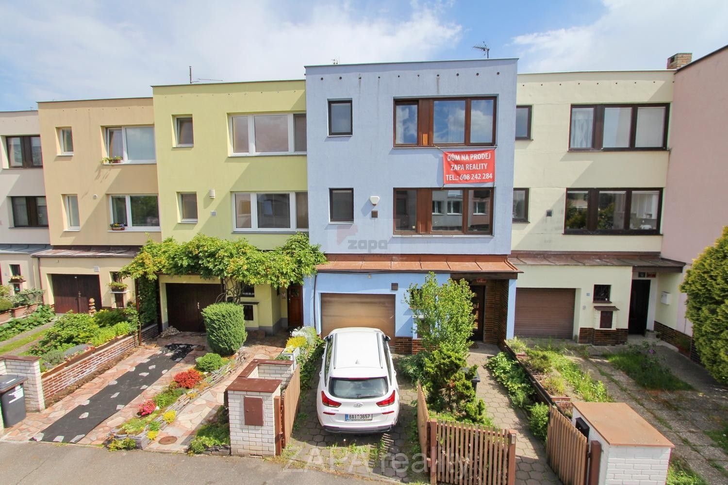 Prodej rodinný dům - Perlitová, Praha, 221 m²