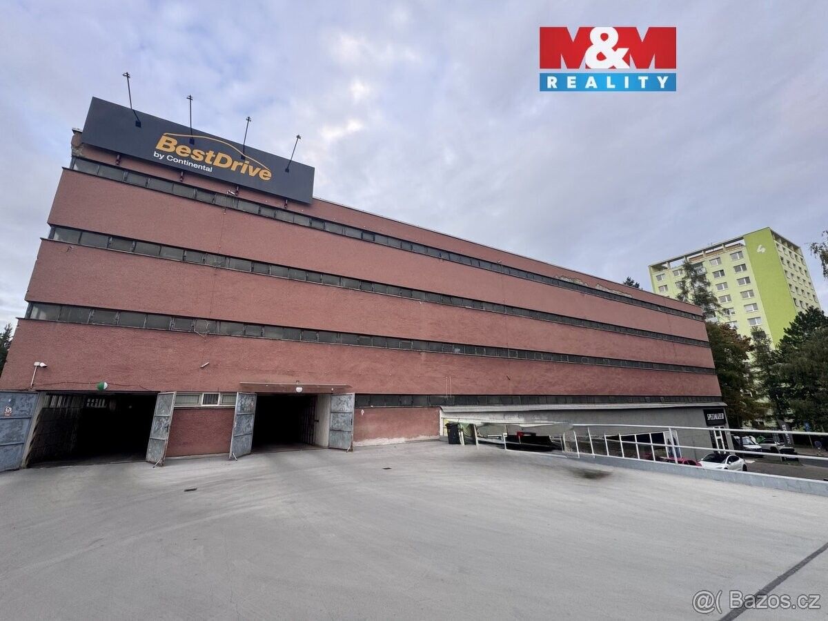 Garáže, Brno, 602 00