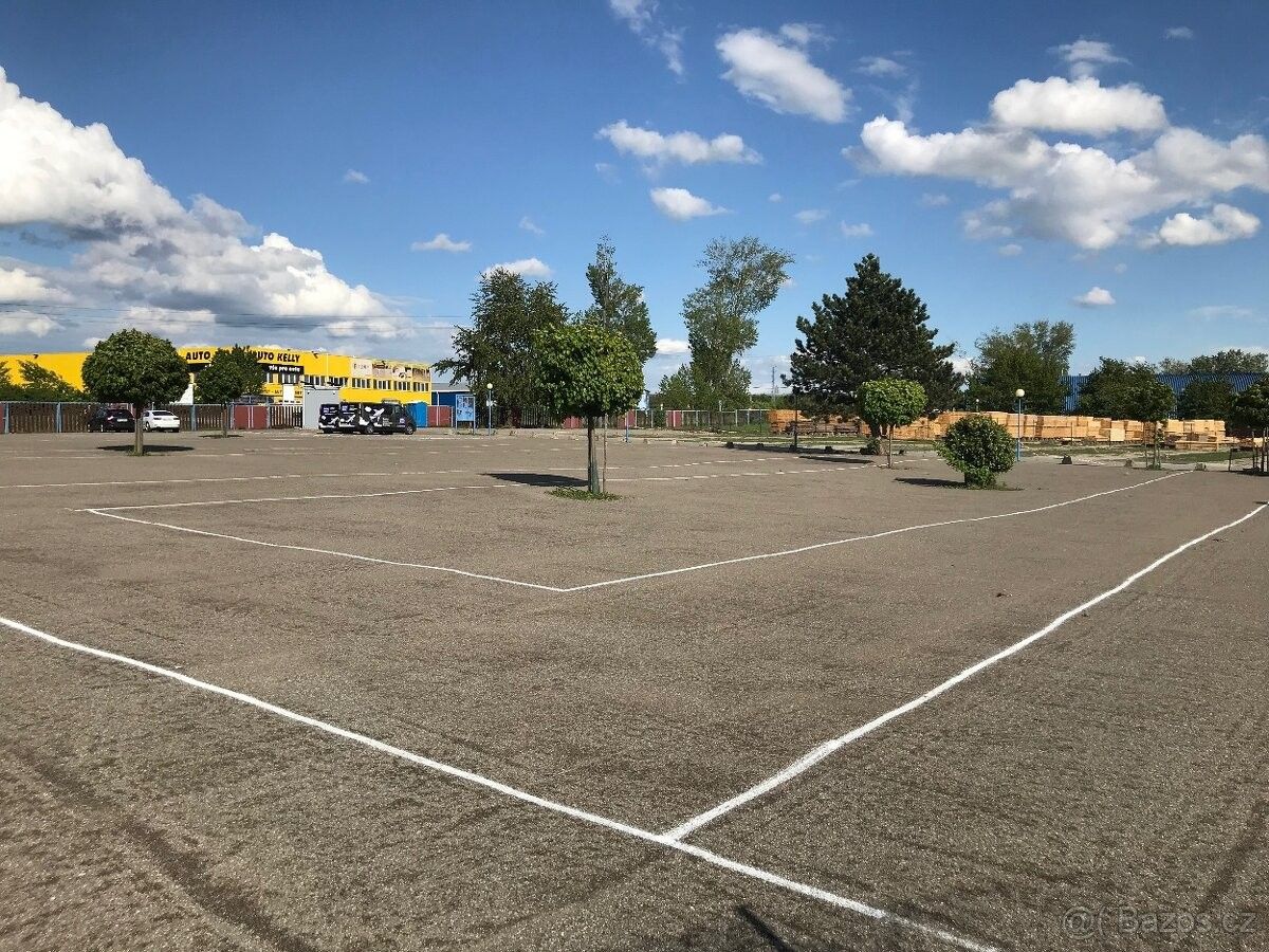 Sklady, Brno, 627 00