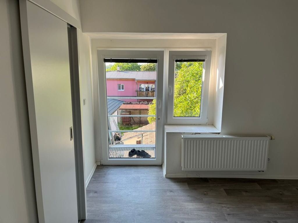 Pronájem byt 1+1 - Buštěhrad, 273 43, 34 m²