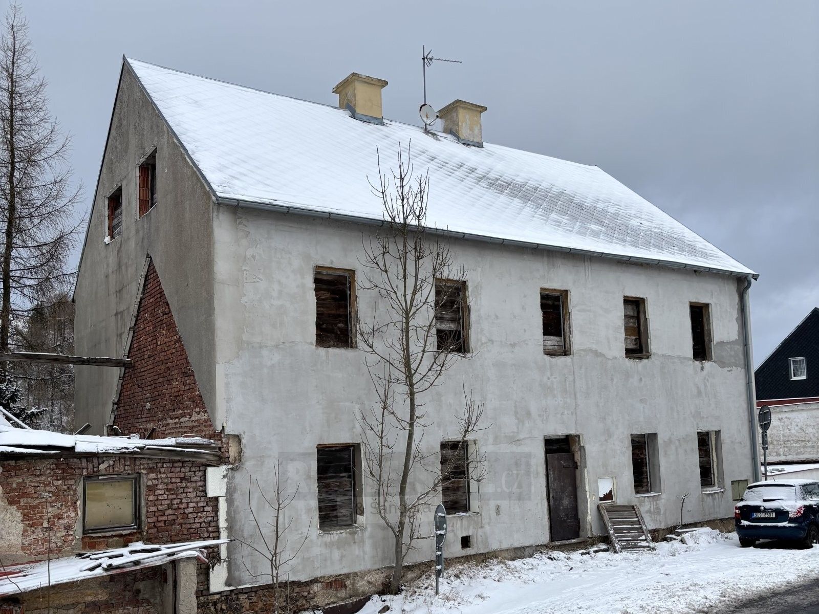 Prodej rodinný dům - Moldava, 431 m²