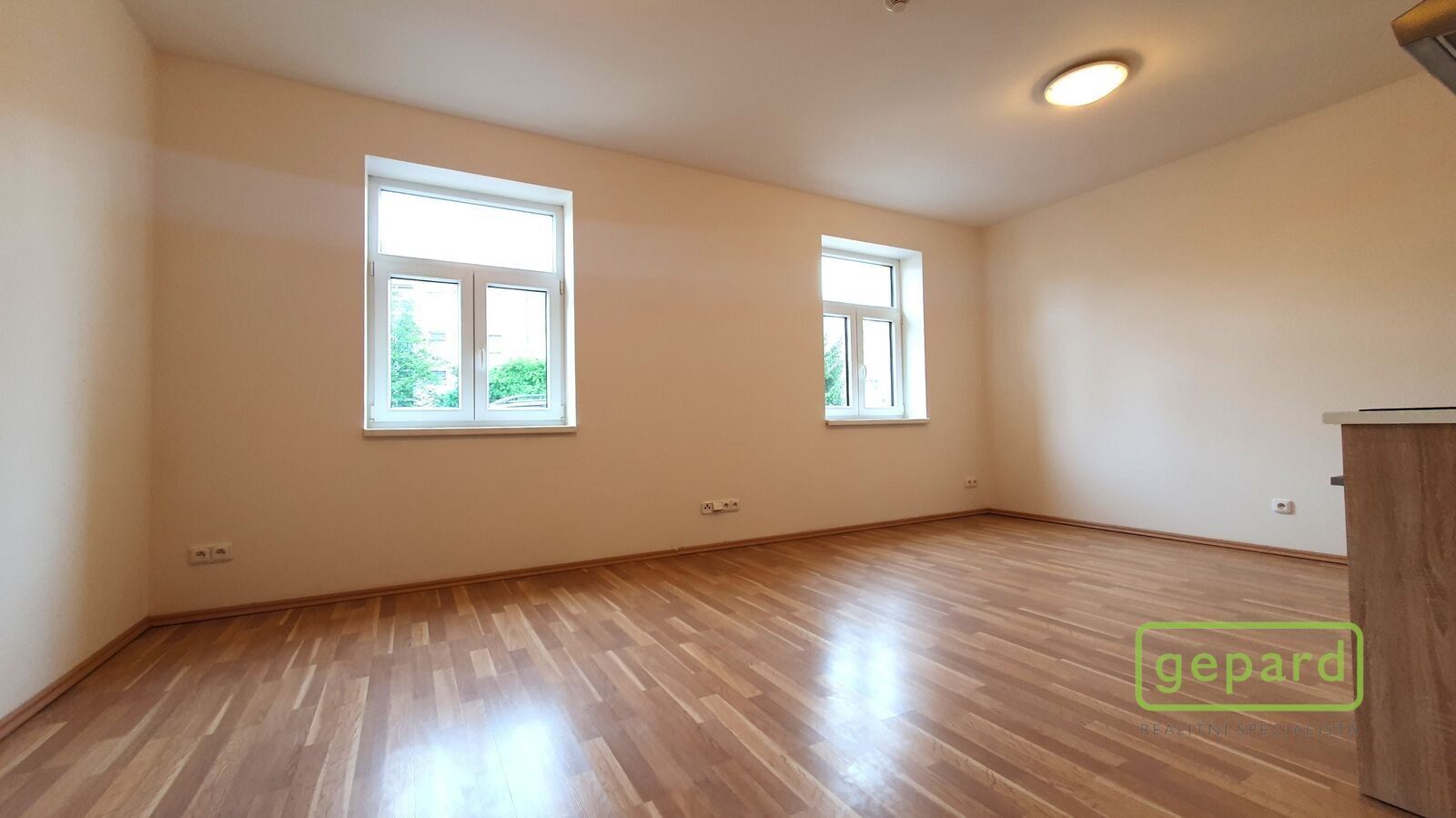 Pronájem byt 1+kk - Suvorovova, Český Brod, 31 m²