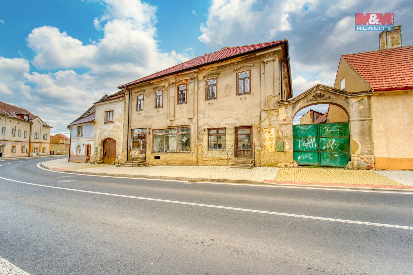 Prodej rodinný dům - Plzeňská, Jesenice, 217 m²