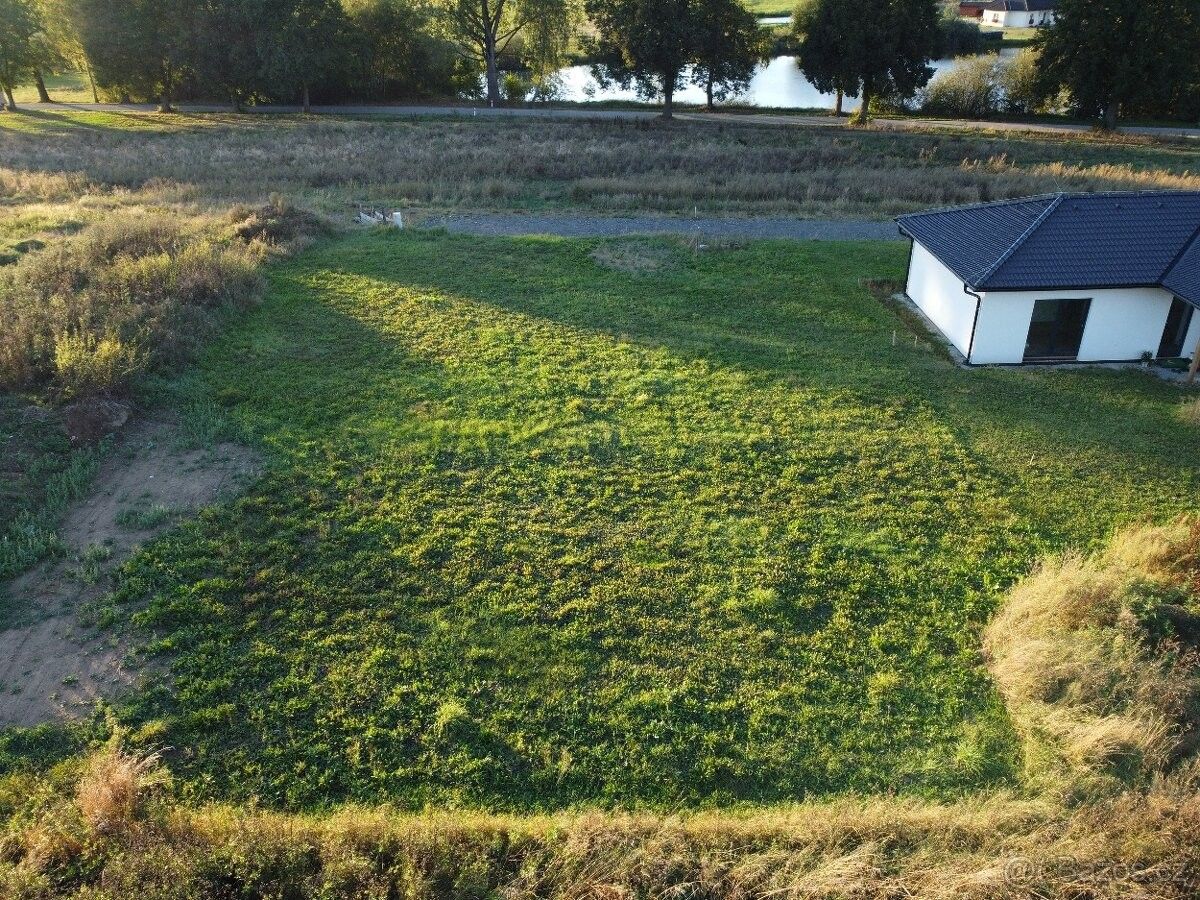 Prodej pozemek pro bydlení - Jindřichův Hradec, 377 01, 786 m²