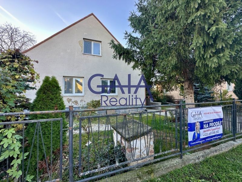 Rodinné domy, Mírová, Rohatec, 121 m²