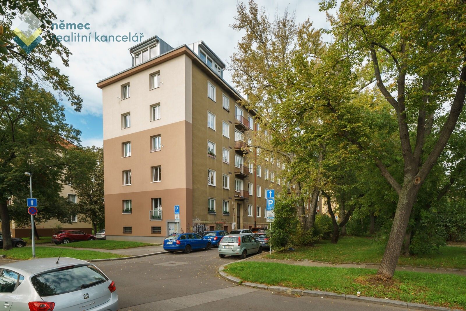 Prodej byt 2+1 - Škvorecká, Praha, 42 m²