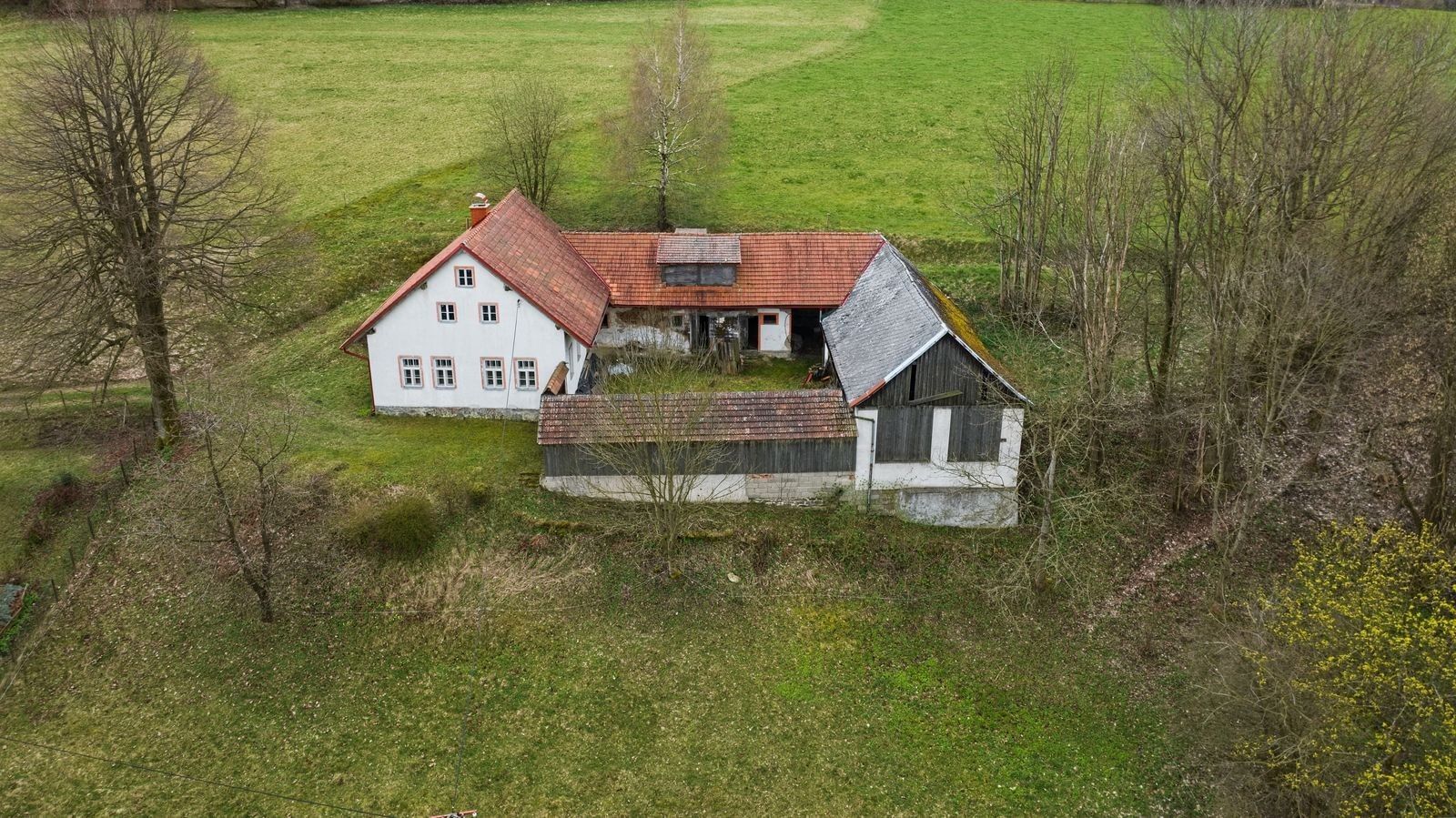 Zemědělské usedlosti, Cotkytle, 62 m²