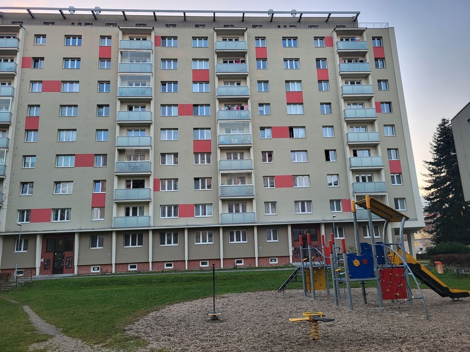 3+1, tř. Kosmonautů, Olomouc, 65 m²