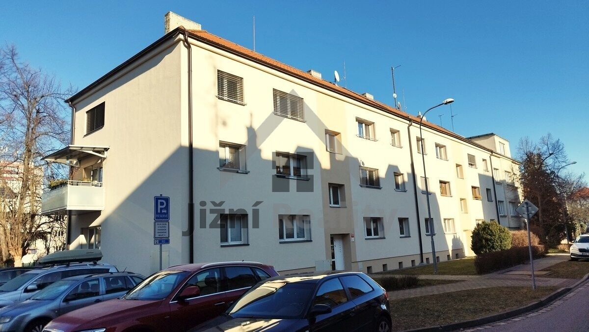 Prodej byt 3+1 - Nerudova, České Budějovice, 76 m²