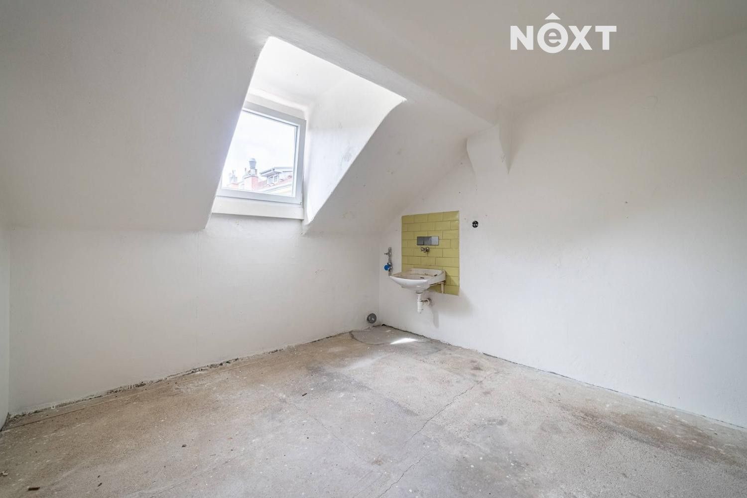 Prodej byt 1+kk - Husitská, Praha, 14 m²