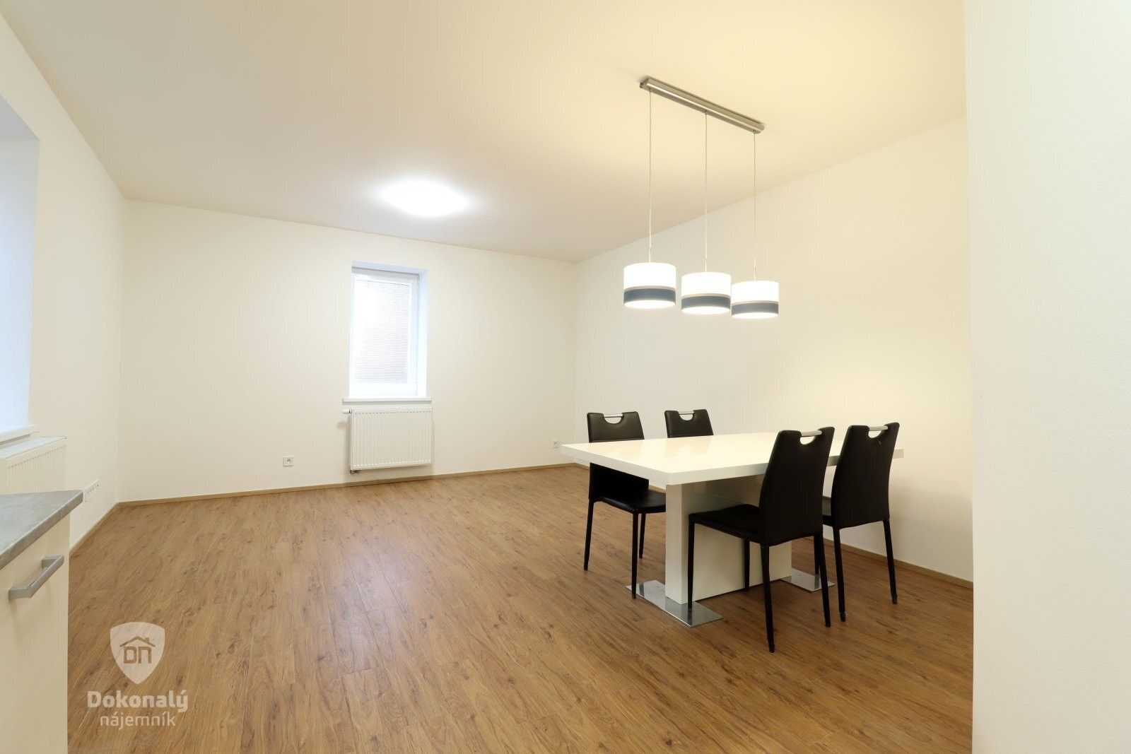 Prodej byt 1+kk - Salačova, Praha, 35 m²