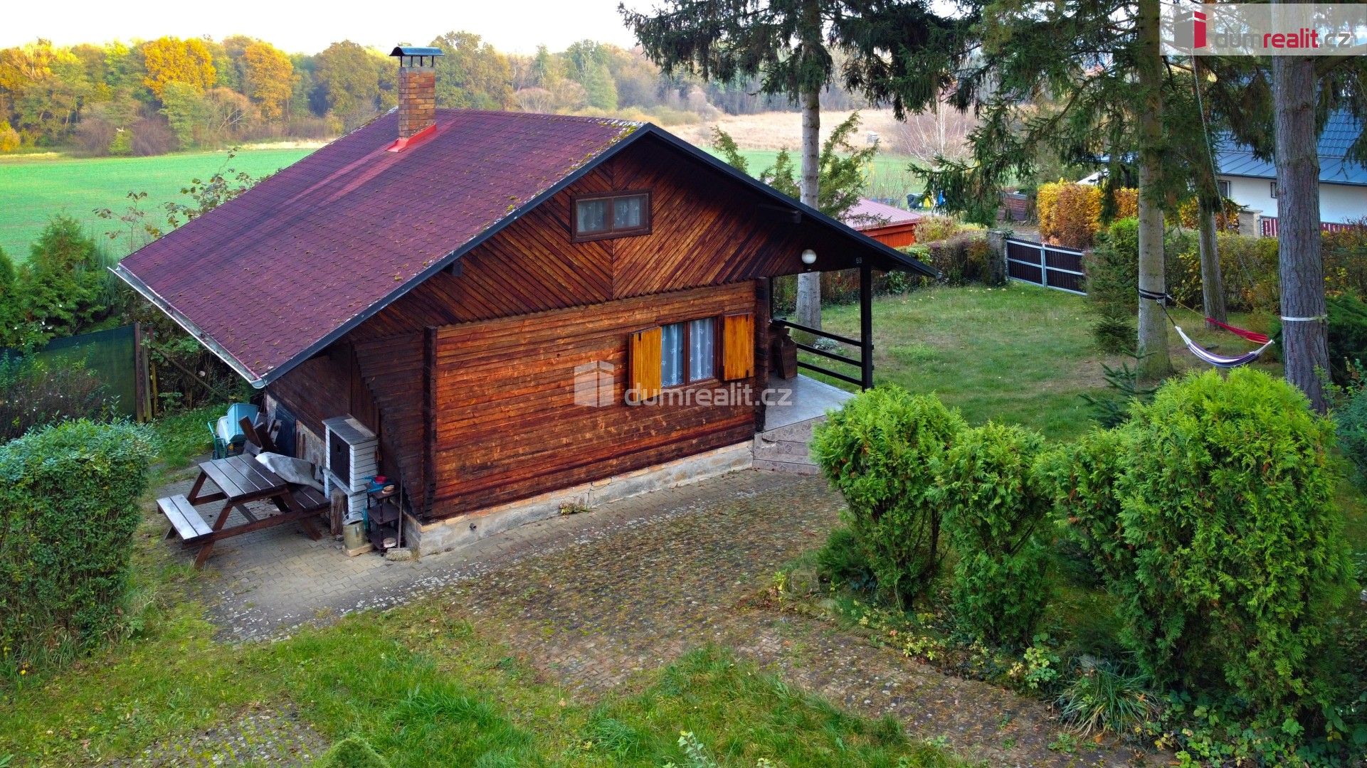 Chaty, Habřinská stráň, Úštěk, 57 m²