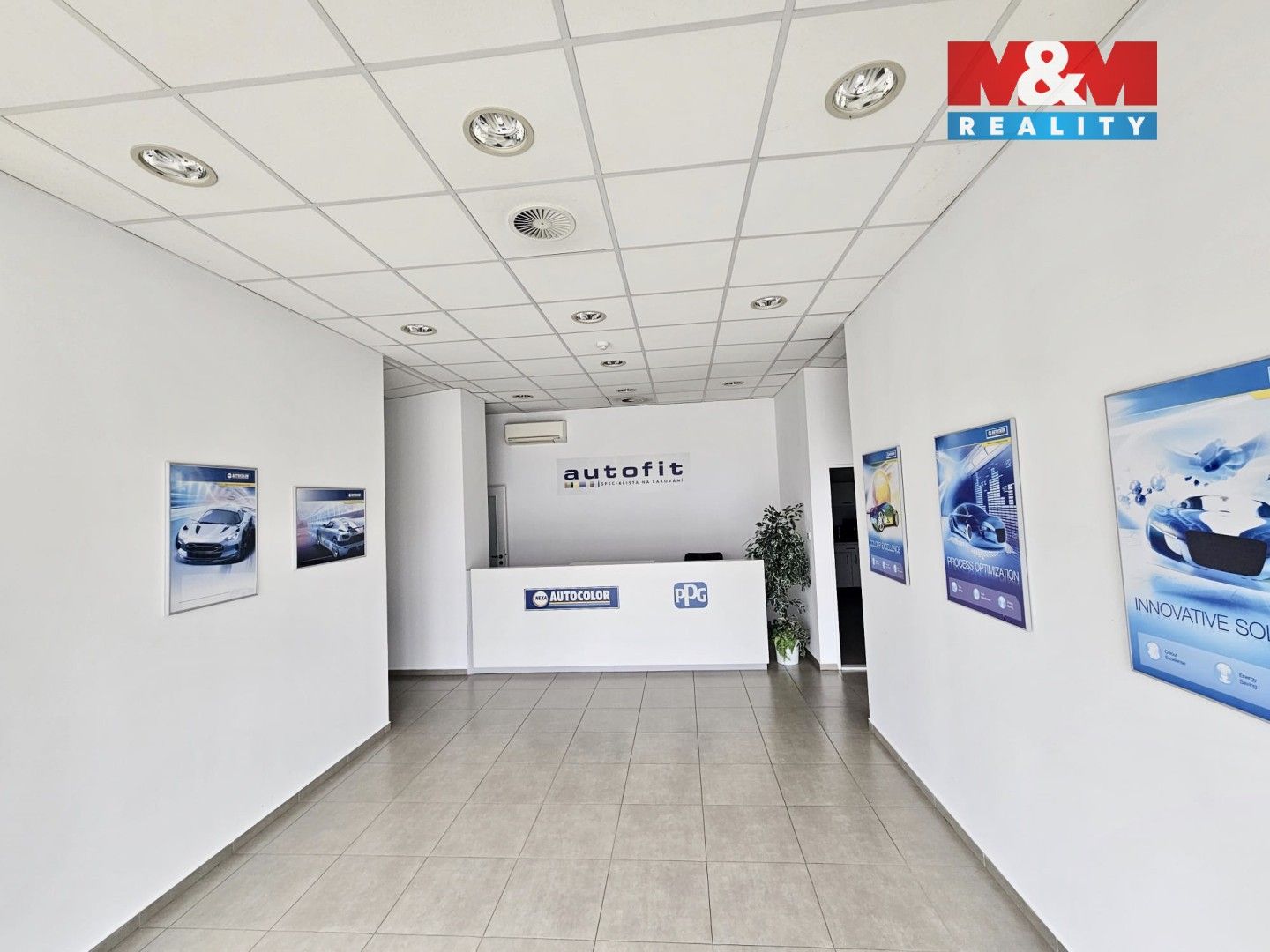 Pronájem kancelář - Komerční, Nupaky, 100 m²