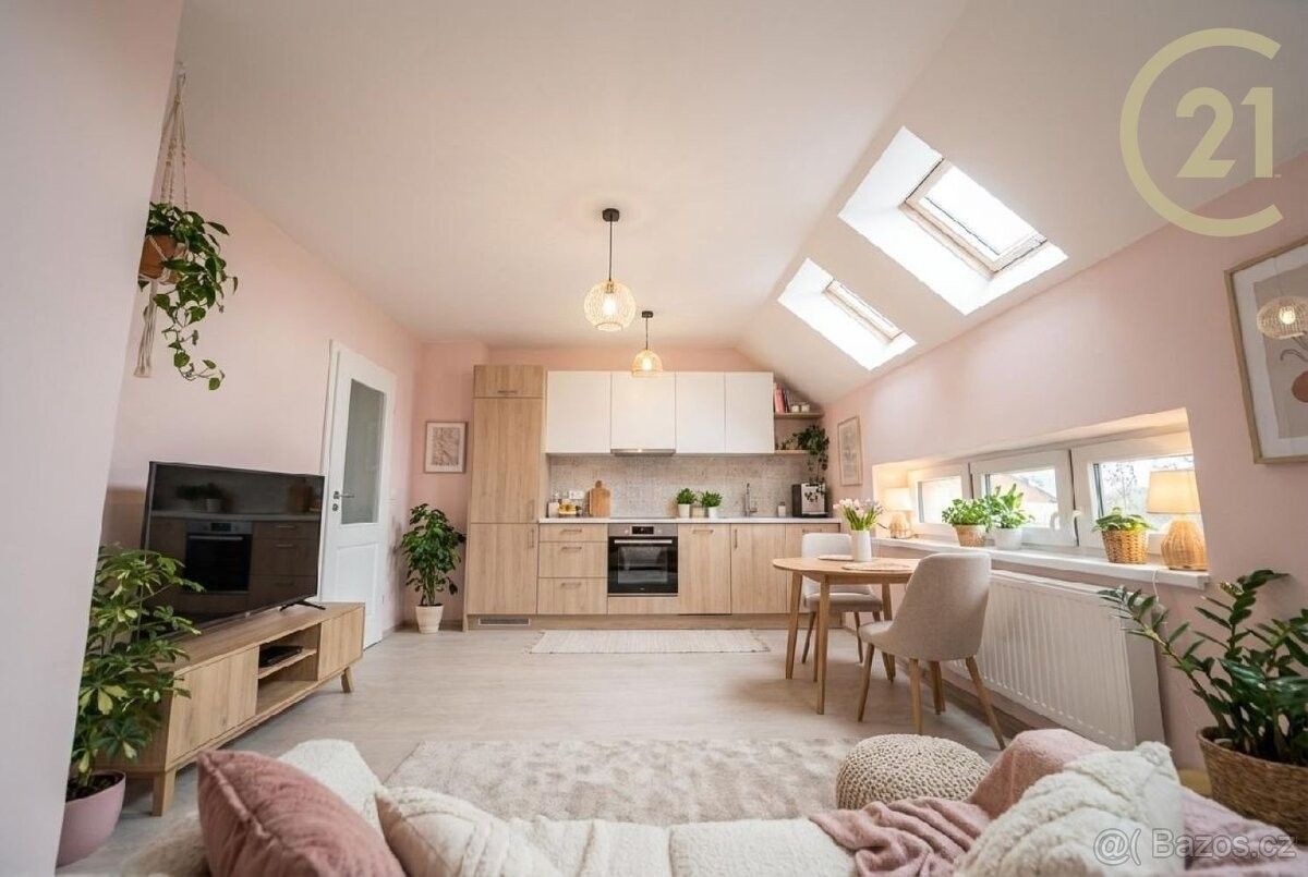 Byty, Jenišovice u Jablonce nad Nisou, 468 33