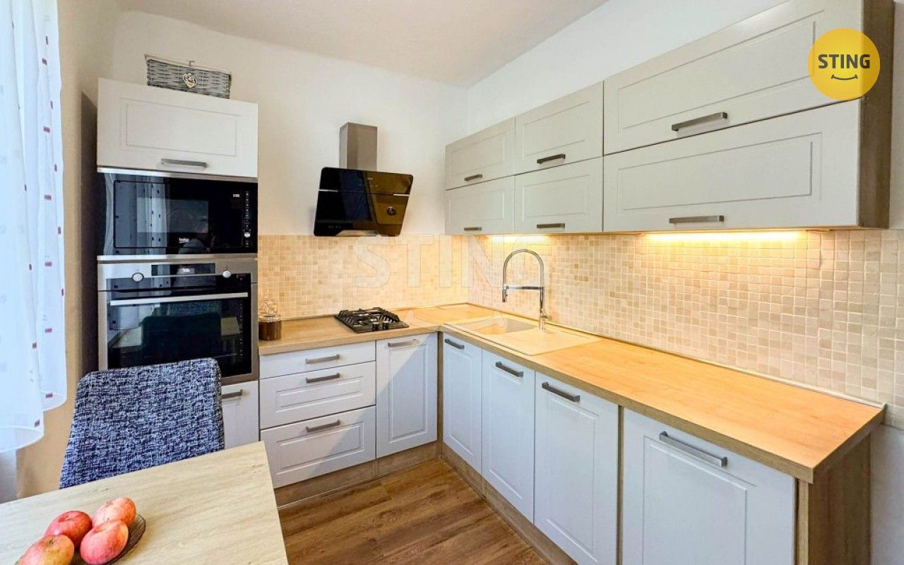 2+1, Březová, Karviná, 54 m²