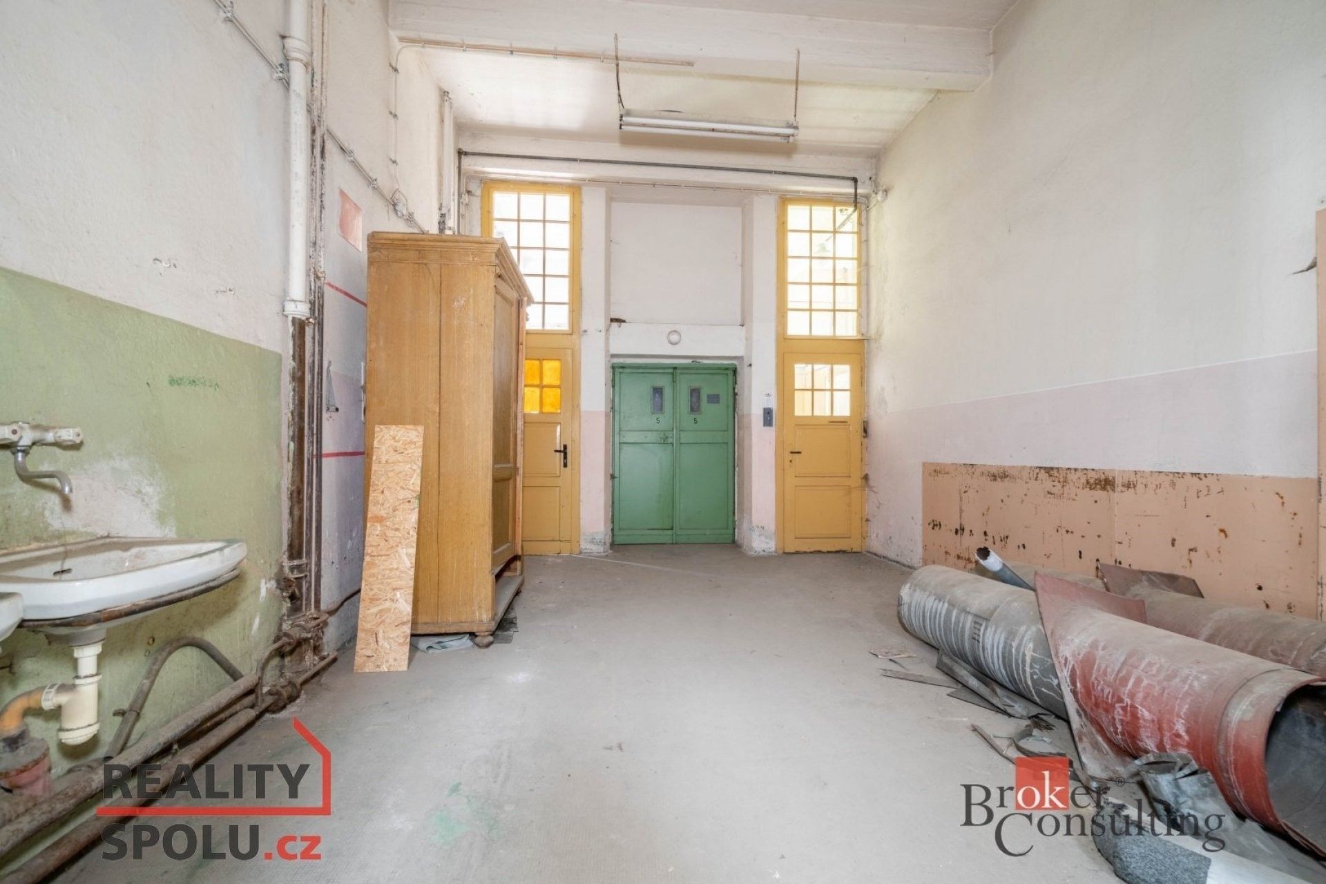 Prodej výrobní prostory - Buřany, Jablonec nad Jizerou, 2 696 m²