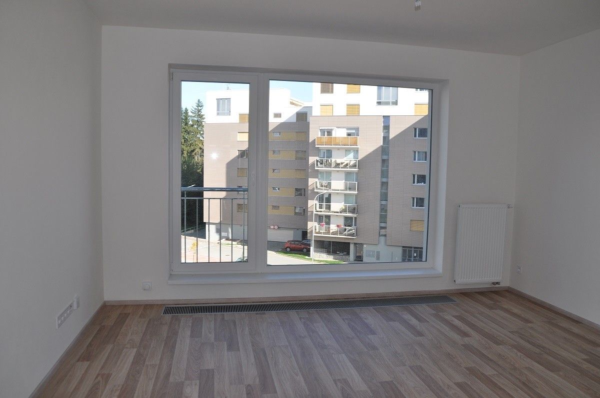 1+kk, Volejbalistů, České Budějovice, 28 m²