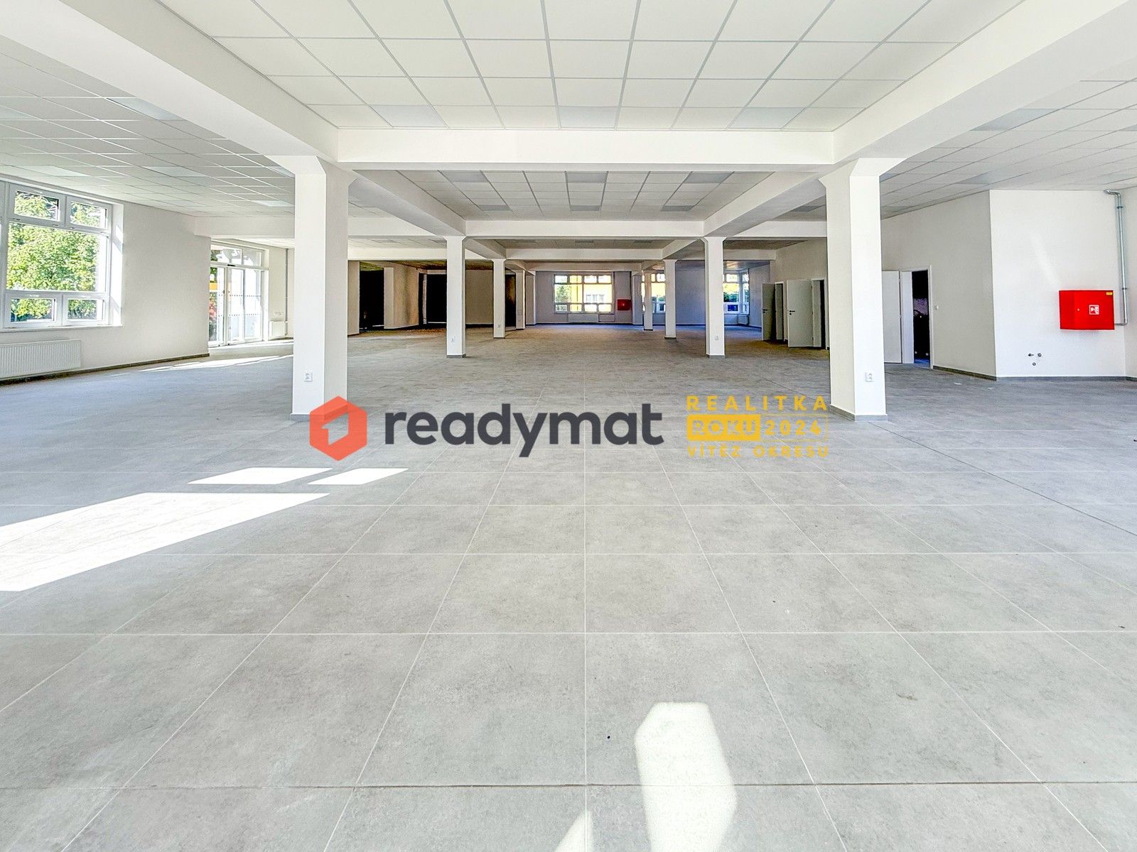 Obchodní prostory, Křičkova, Hodonín, 588 m²