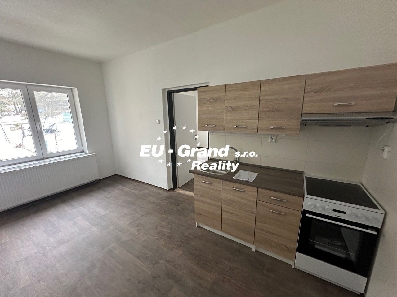 3+kk, Stará huť, Kamenický Šenov, 64 m²