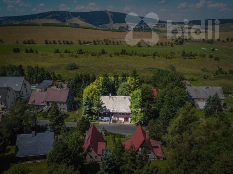 Chalupy, Háj, Loučná pod Klínovcem, 1 012 m²