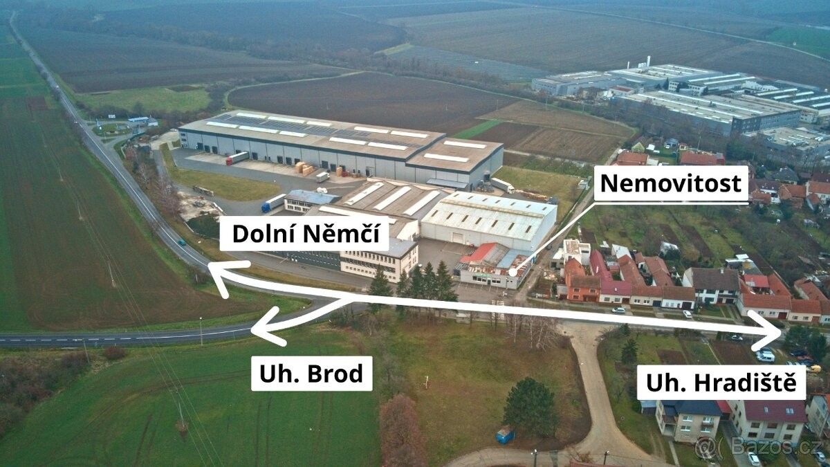 Obchodní prostory, Hluk, 687 25