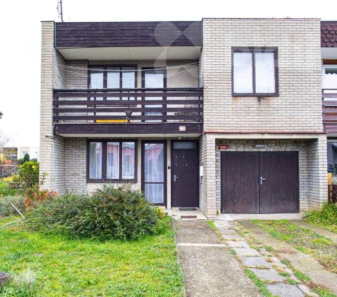 Rodinné domy, Moravanská, Praha, 156 m²