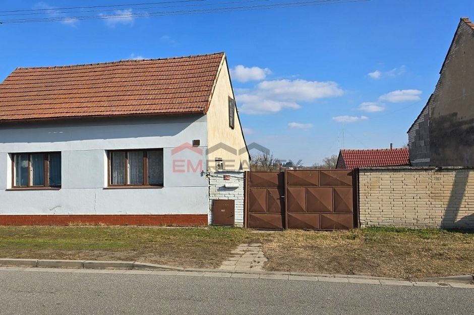 Prodej pozemek pro bydlení - Vracov, 696 42