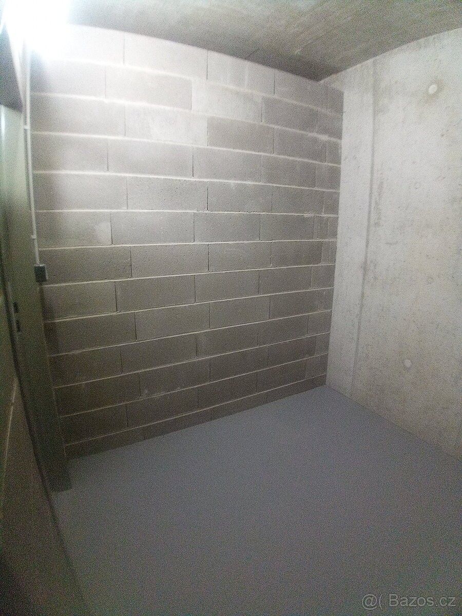 Sklady, České Budějovice, 370 11