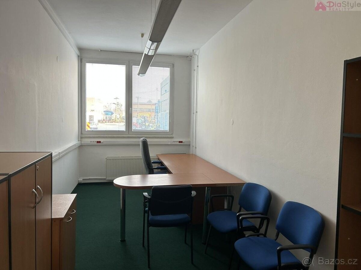 Kanceláře, Valašské Meziříčí, 757 01