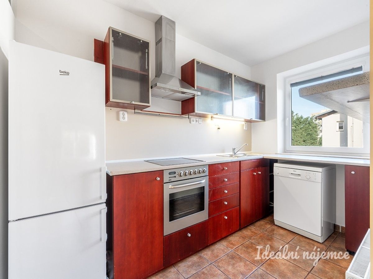 3+1, Volkovova, Praha, 75 m²