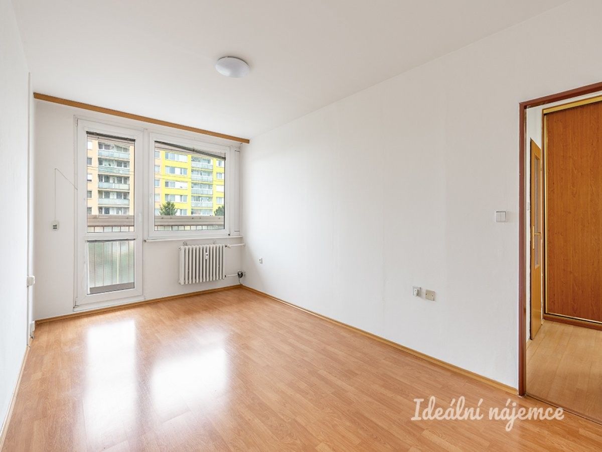 2+kk, Smotlachova, Praha, 48 m²