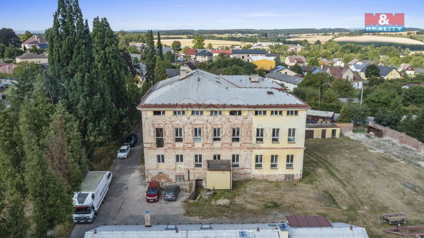 Činžovní domy, Hořičky, 1 476 m²