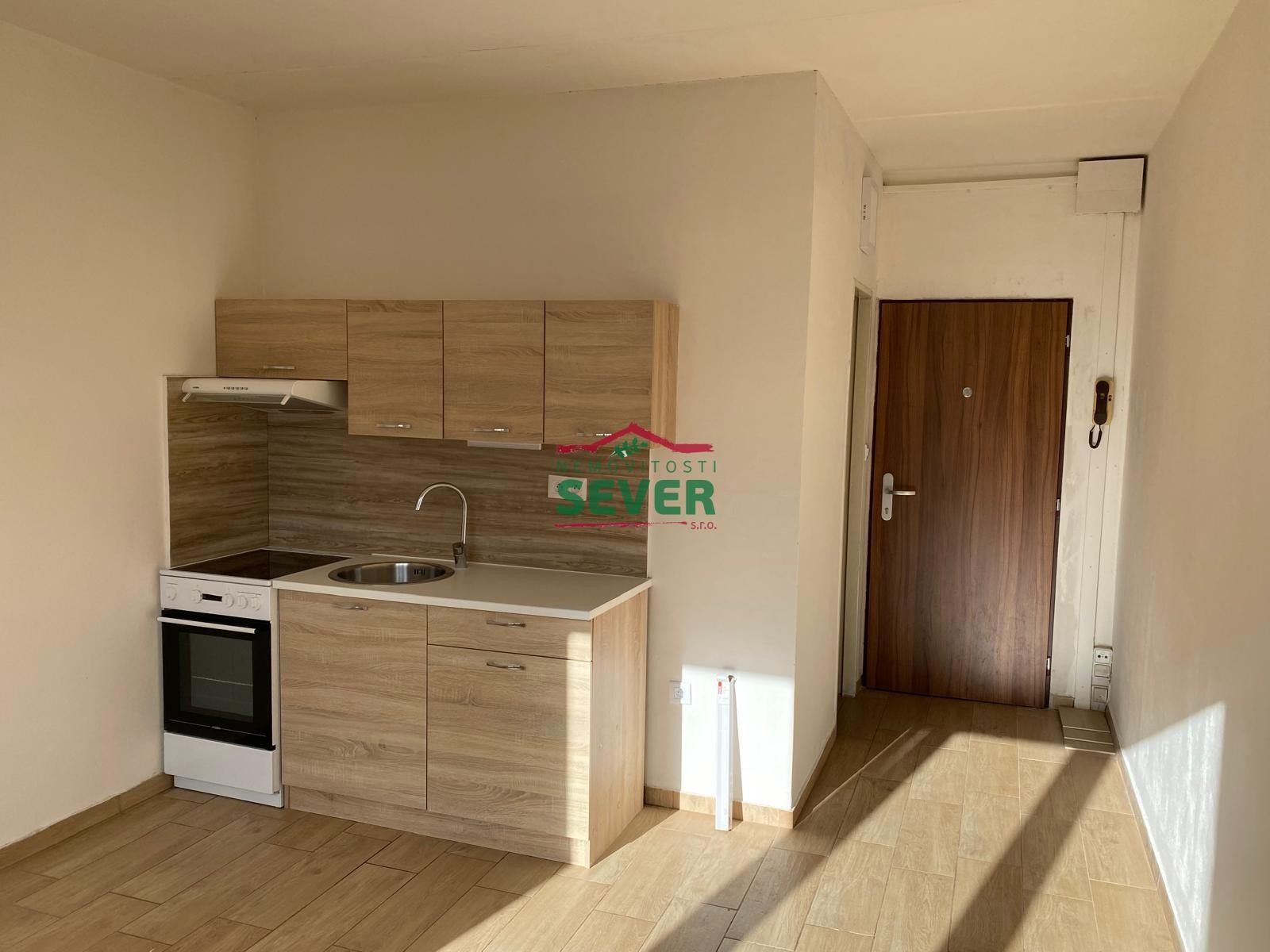 Prodej byt 1+kk - Třebízského náměstí, Postoloprty, 20 m²