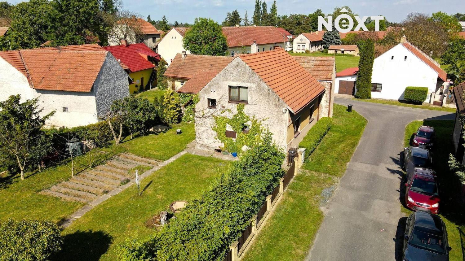 Rodinné domy, Budiměřice, 285 m²