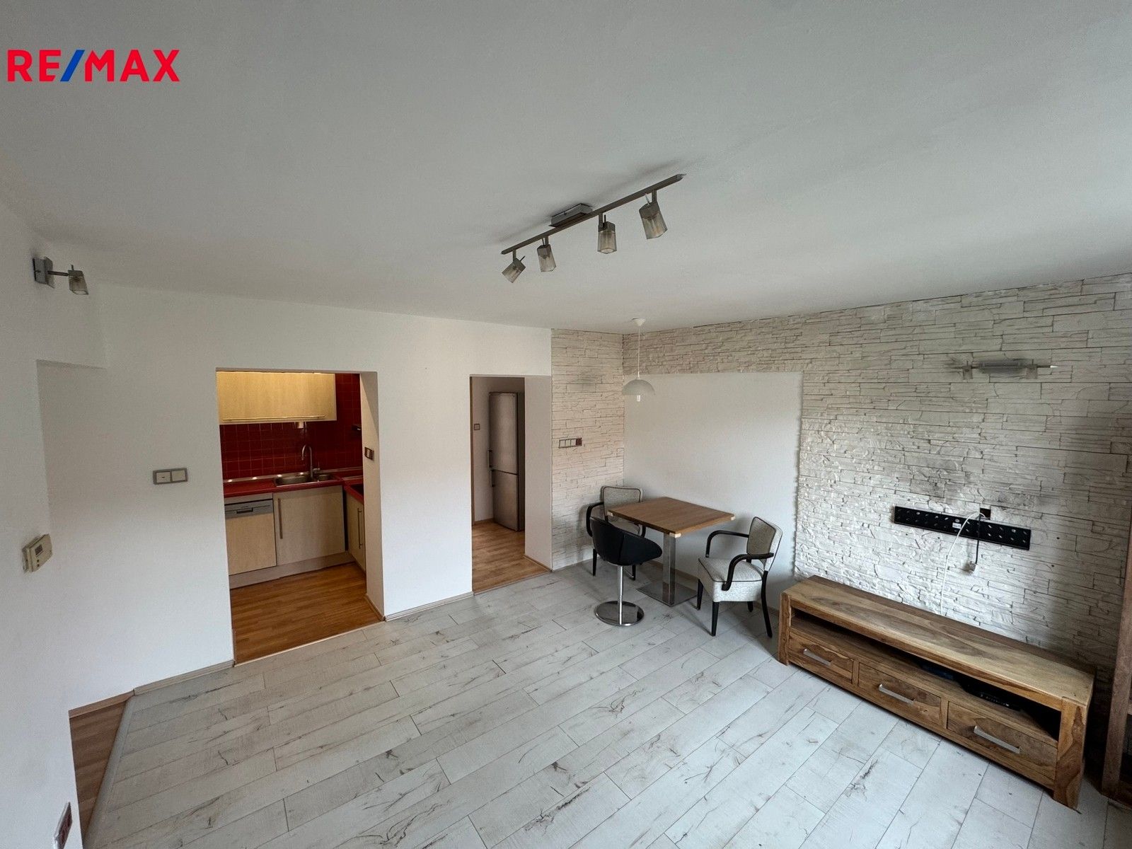 3+kk, Julia Fučíka, Rožnov pod Radhoštěm, 57 m²