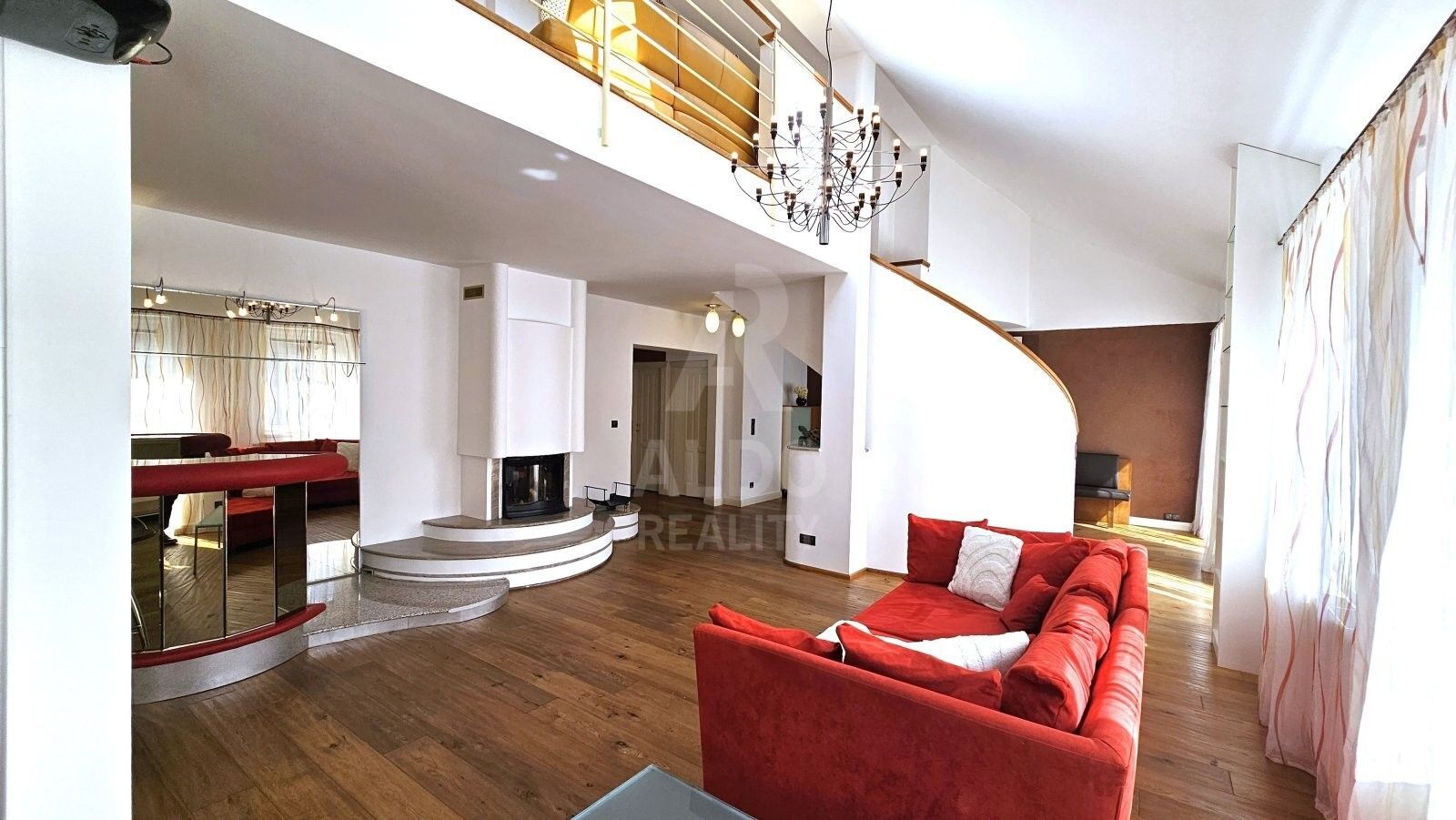 Byty, B. Smetany, České Budějovice, 255 m²