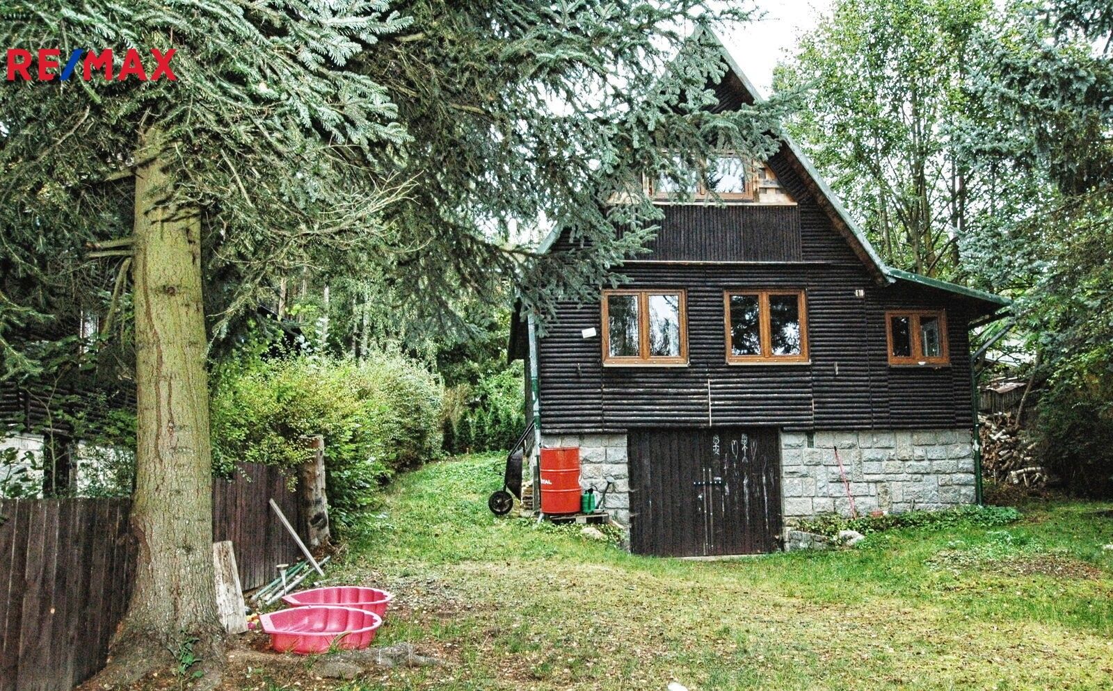 Chaty, Mezholezy, 90 m²