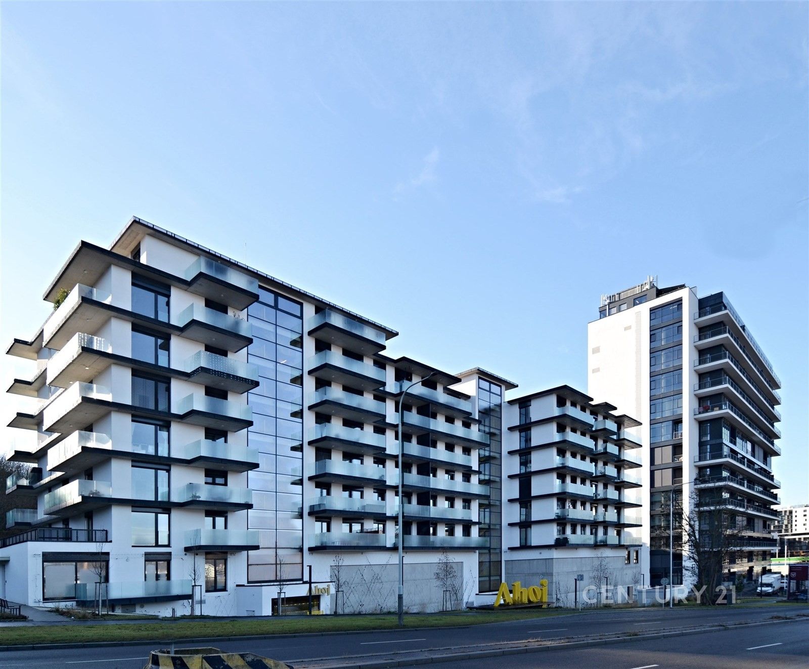 3+kk, Československého exilu, Praha, 80 m²