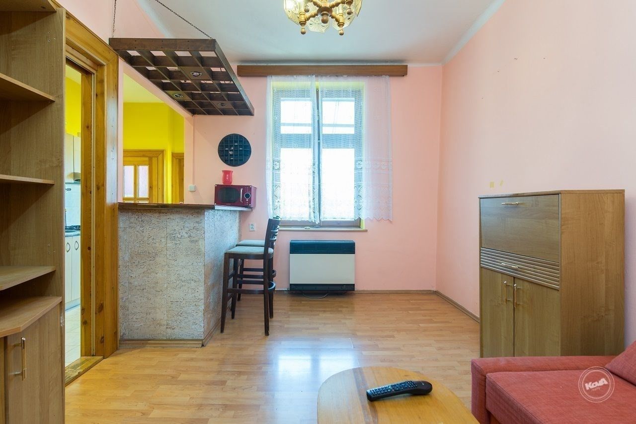 2+kk, Táborská, Praha, 58 m²