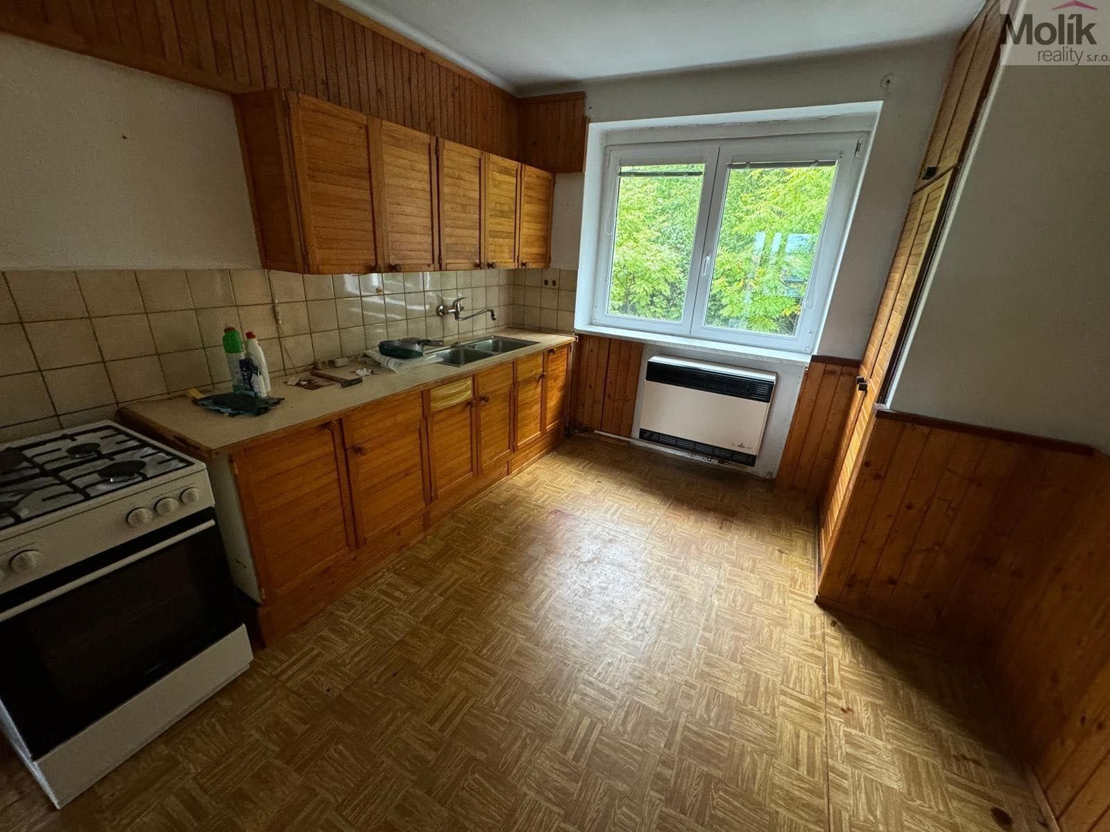 2+1, Na Kopci, Litvínov, 55 m²