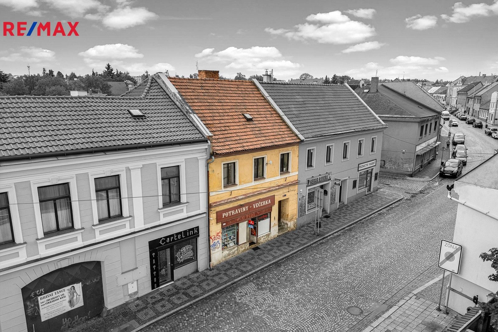 Obchodní prostory, Pražská, Kostelec nad Černými lesy, 250 m²